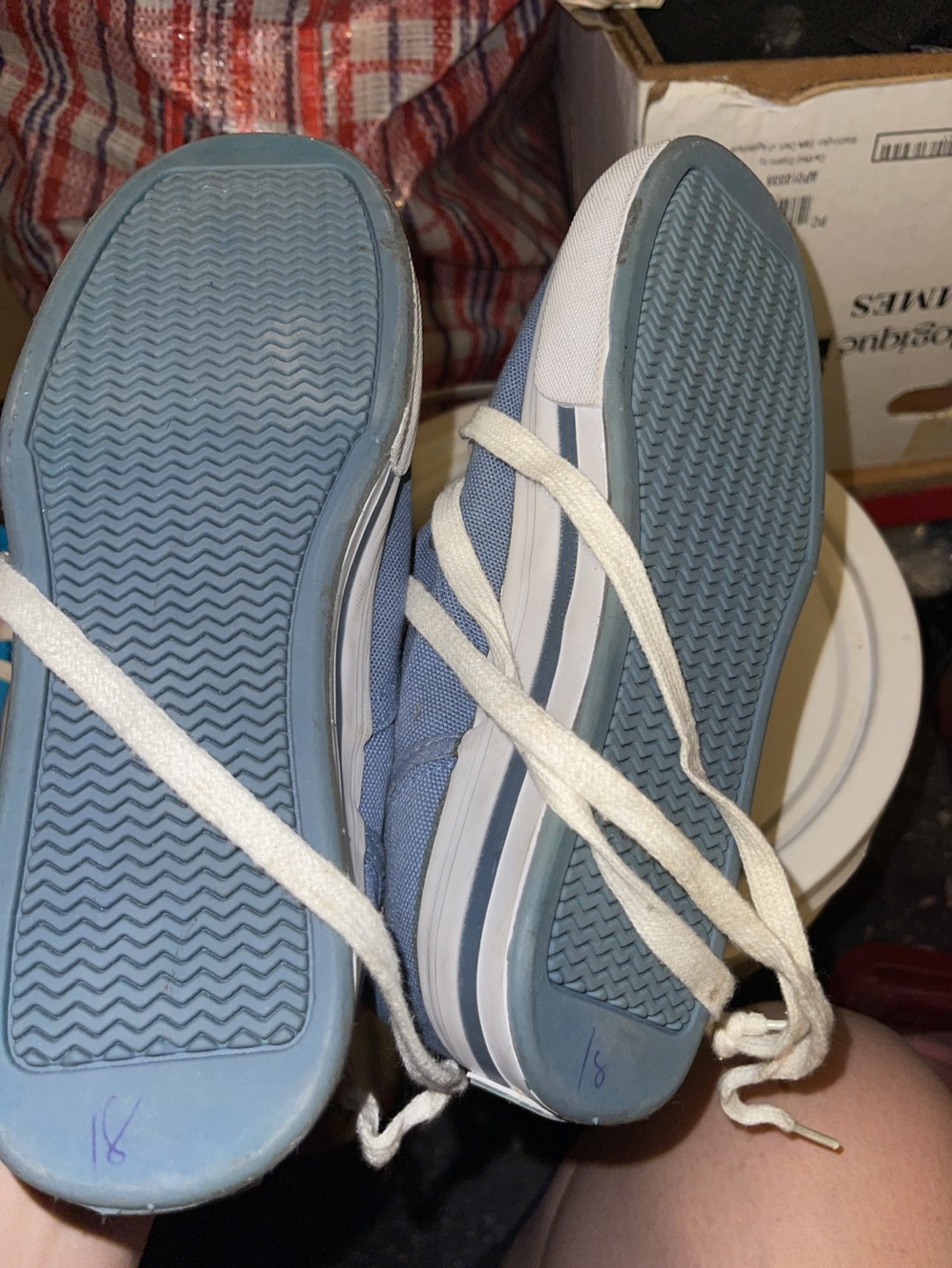 Kids Shoes 🥚 image indicator(3)