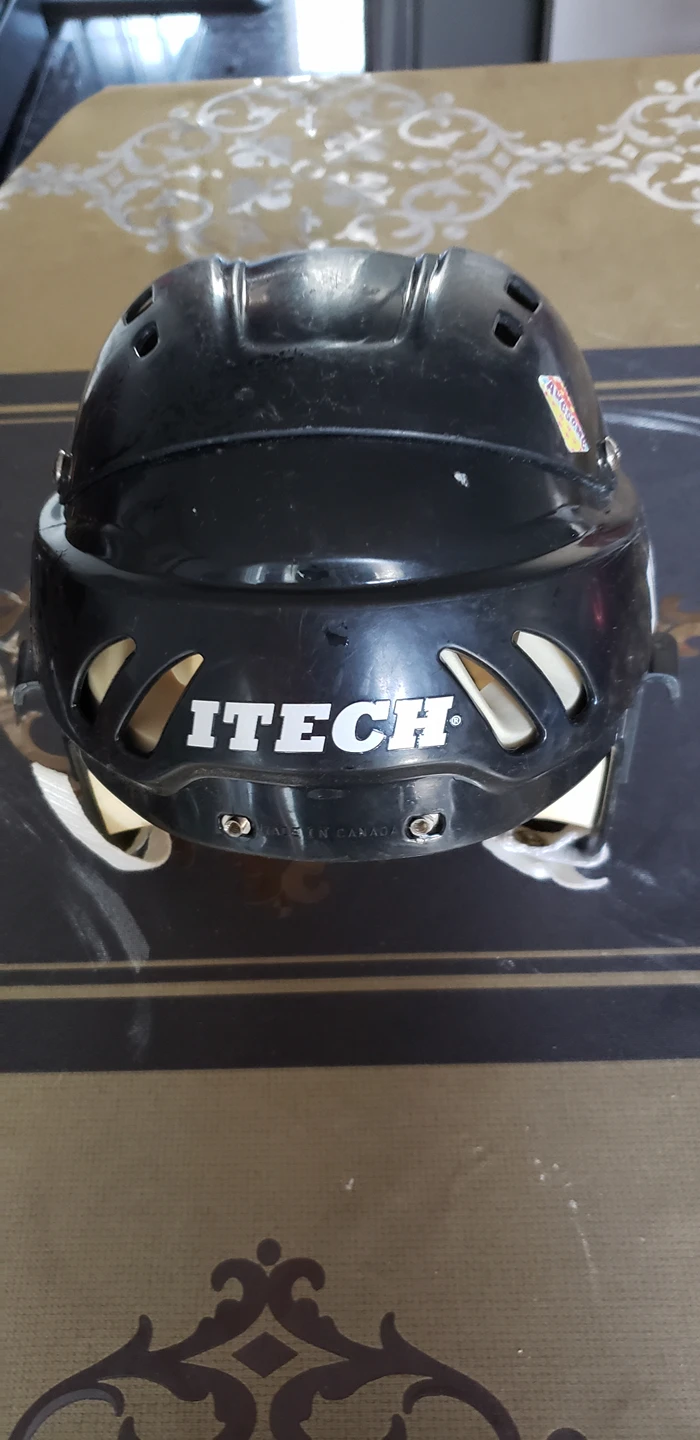 helmet - photo 5