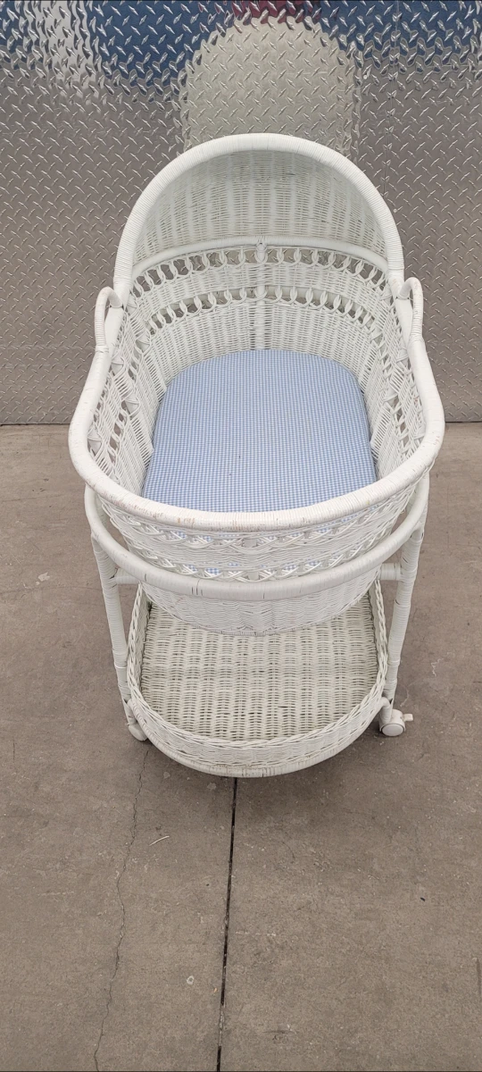 White Wicker  Baby Bassinette thumbnail