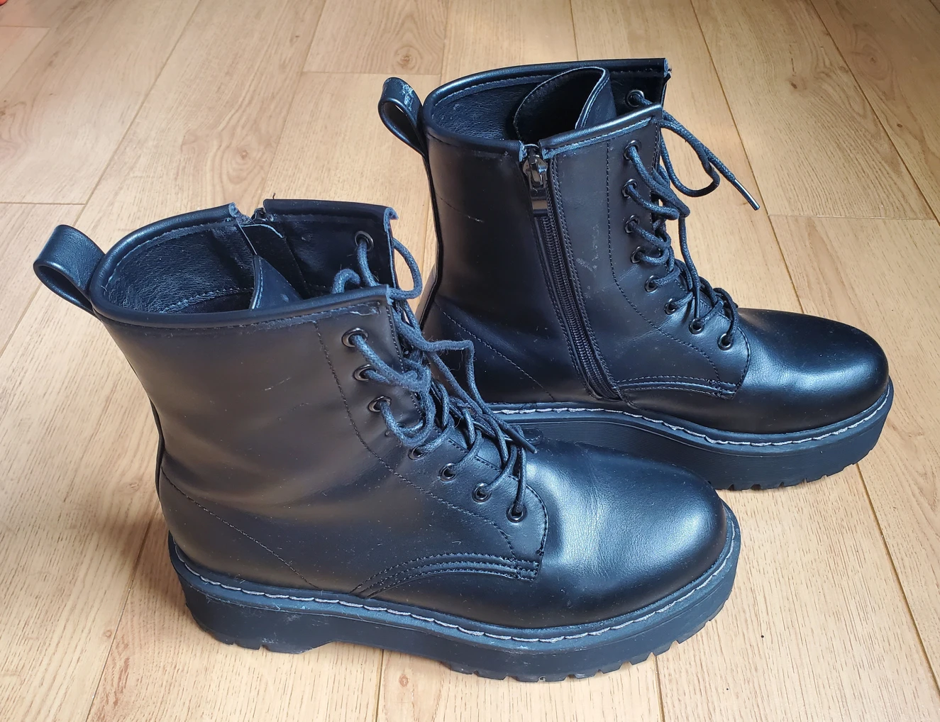 Steve Madden combat boots thumbnail
