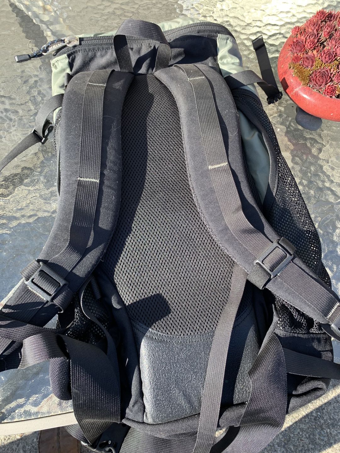 MEC backpack image indicator(2)