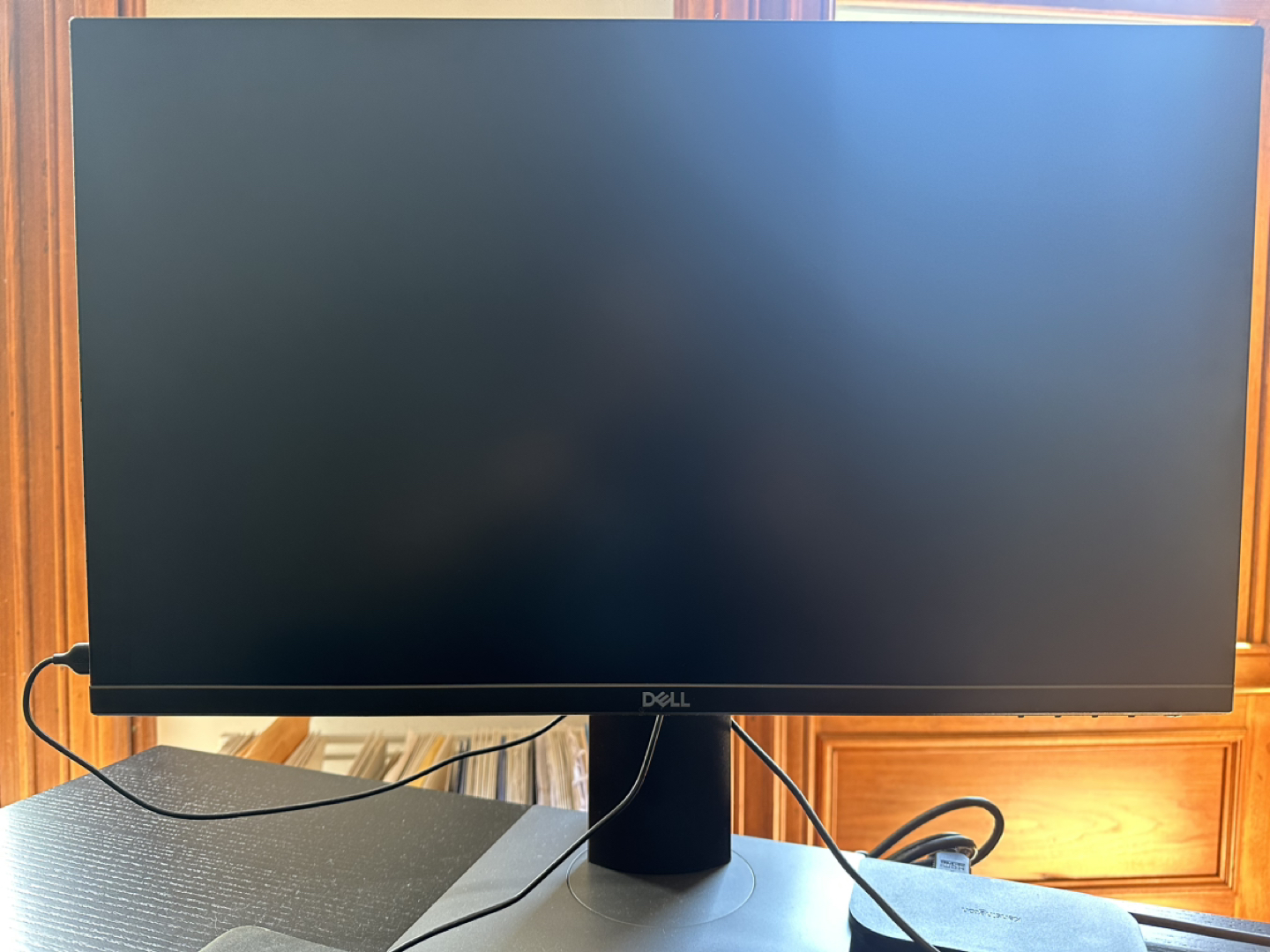 Dell Ultrasharp LCD Monitor & Bluetooth Mouse/Keyboard