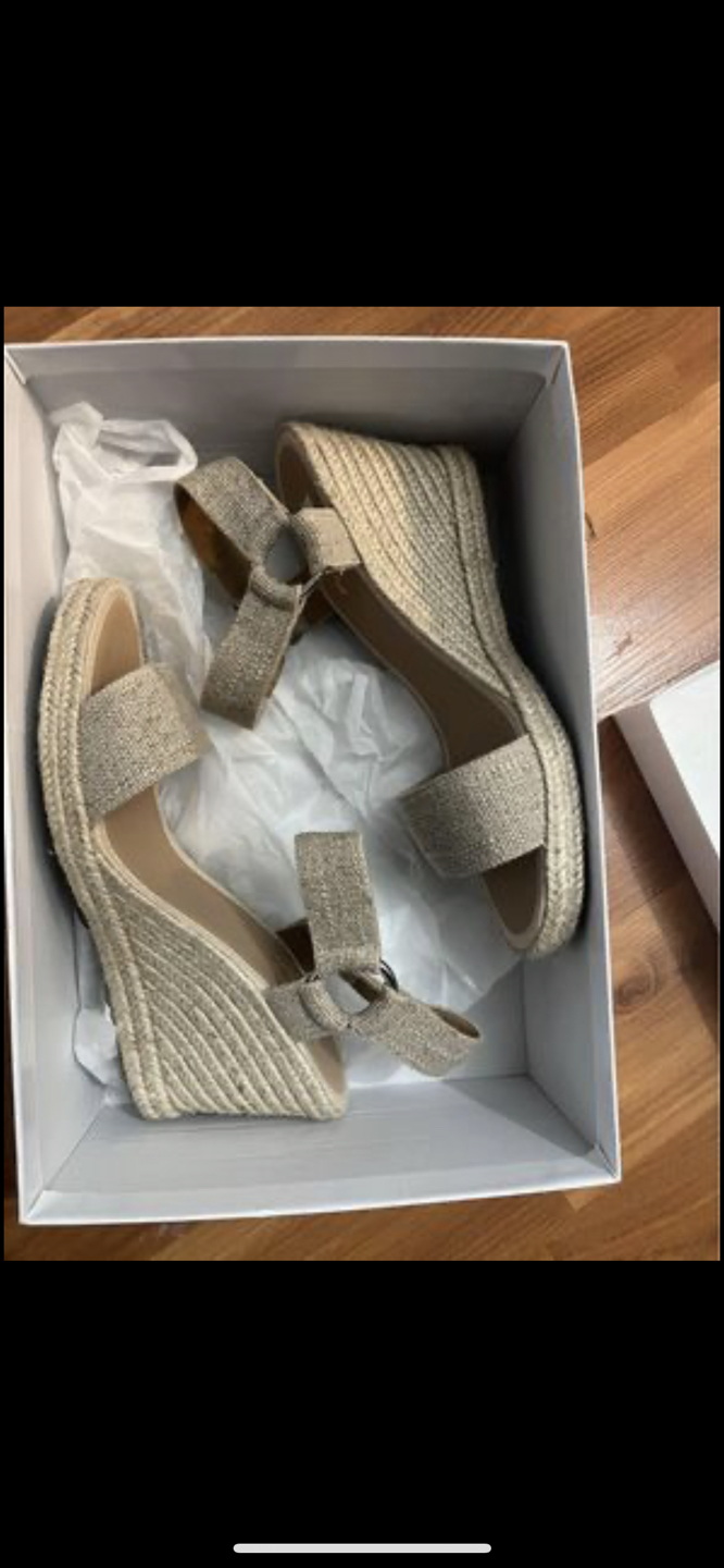 Selling Nude Wedges - photo 4