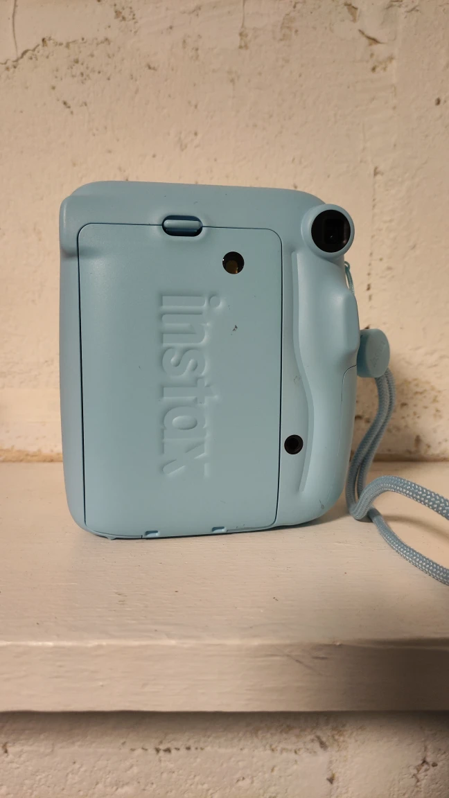 Instax 11 mini camera - photo 2