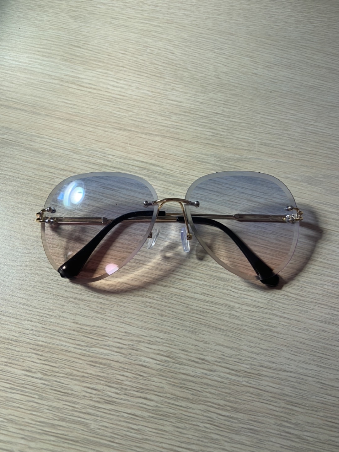Stylish Blue/Pink lens Glasses thumbnail