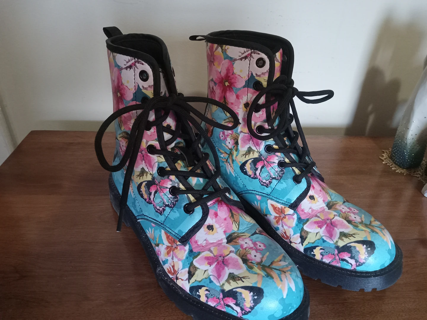 Playful & Gorgeous Combat Boots, W8 image indicator(4)