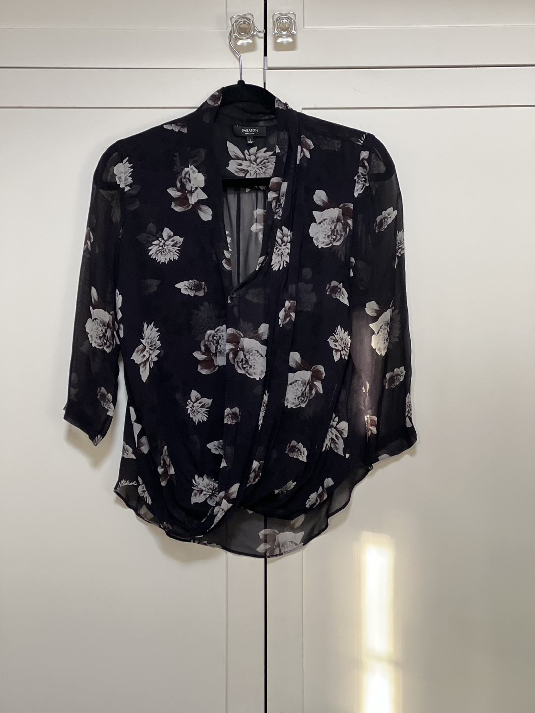 Babaton Silk Blouse image indicator(4)