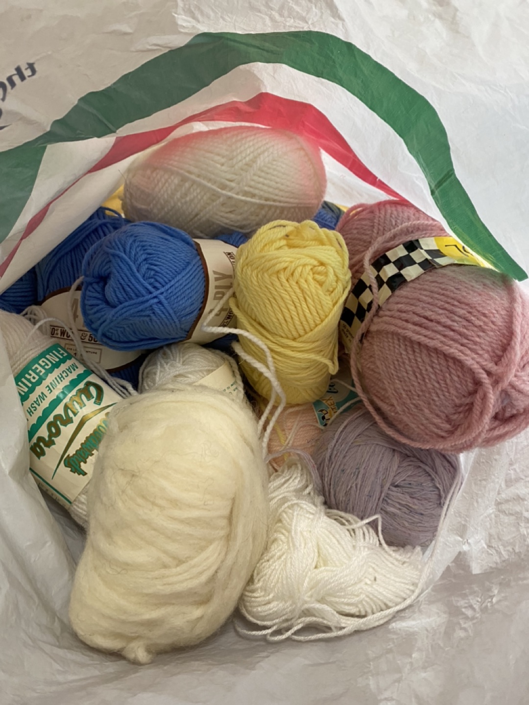 Knitting yarn #freecycle thumbnail