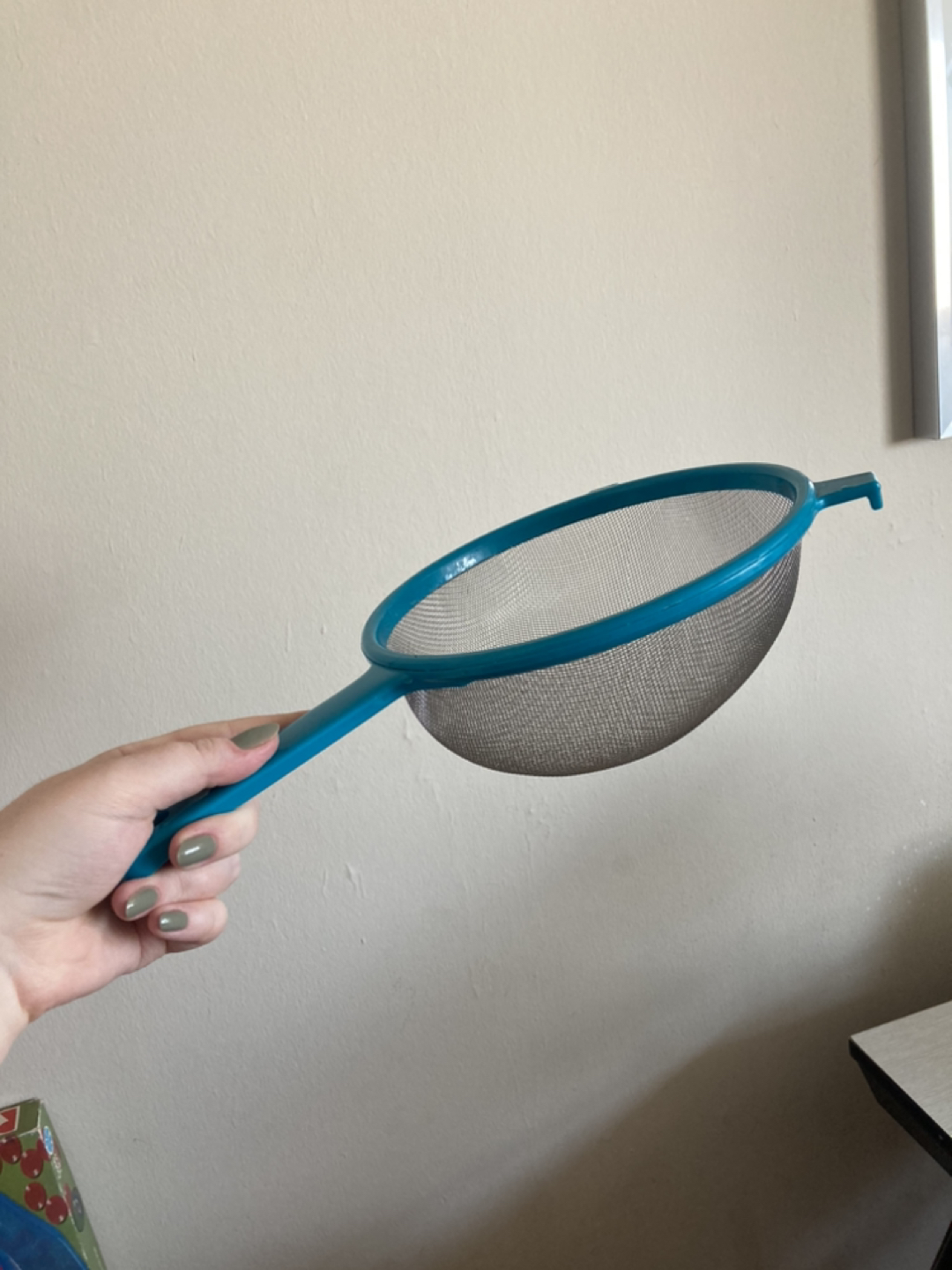 Mesh strainer/colander thumbnail