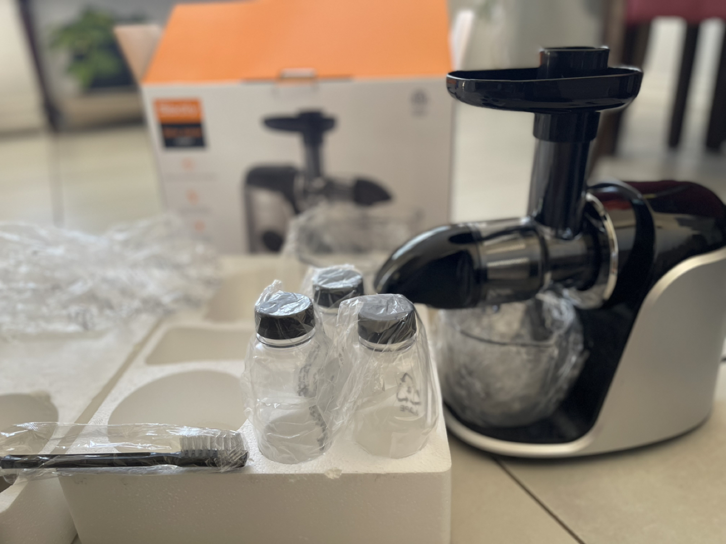 Cold Press Juicer with Quiet Motor in a great condition - photo 3