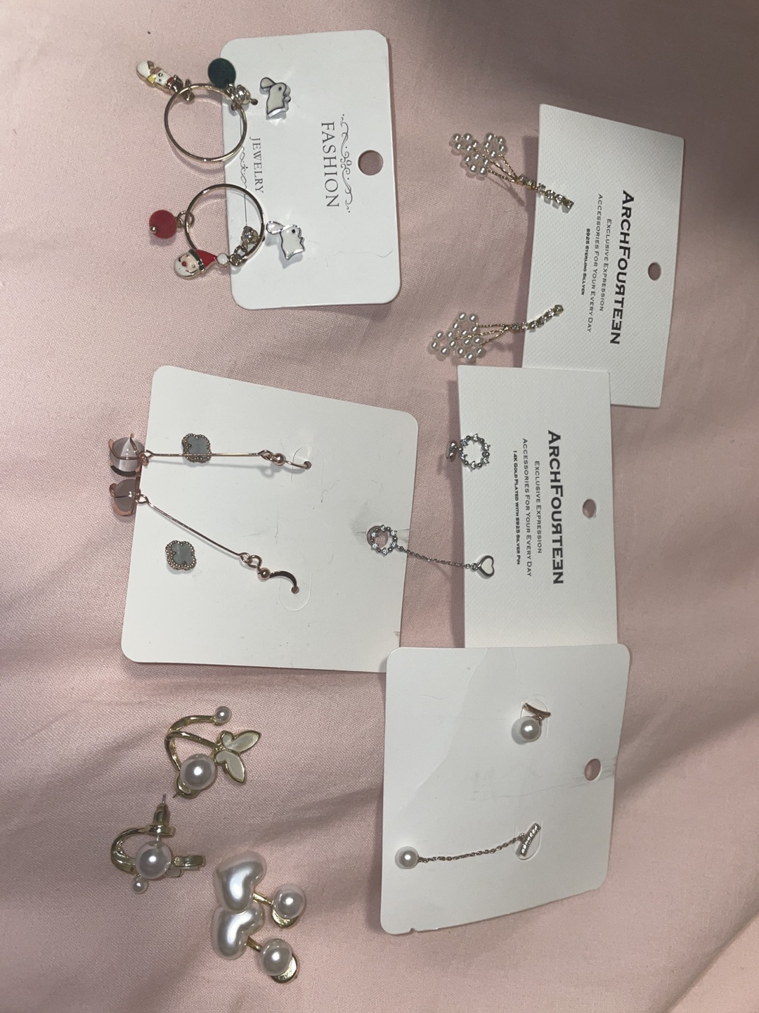 Cute rings bracelets and earrings - photo 2