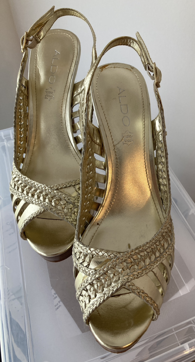 Aldo Sandals - size 40 image indicator(3)