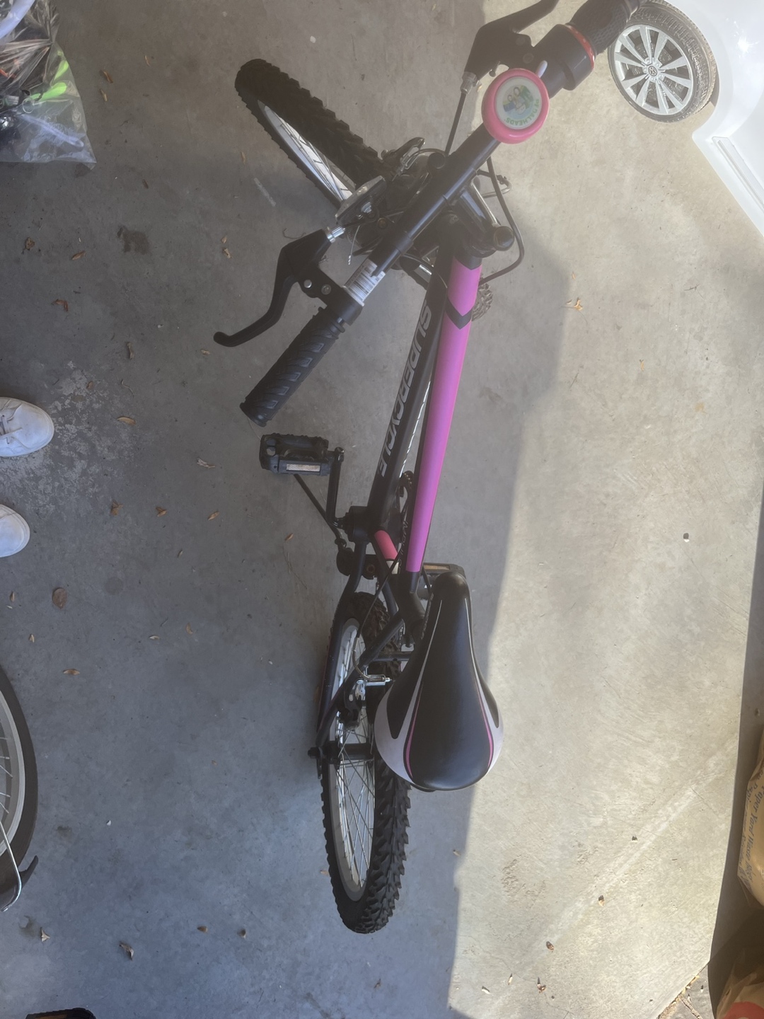 Supercycle Impulse Youth Bike, Black/Pink, 20-in - photo 4