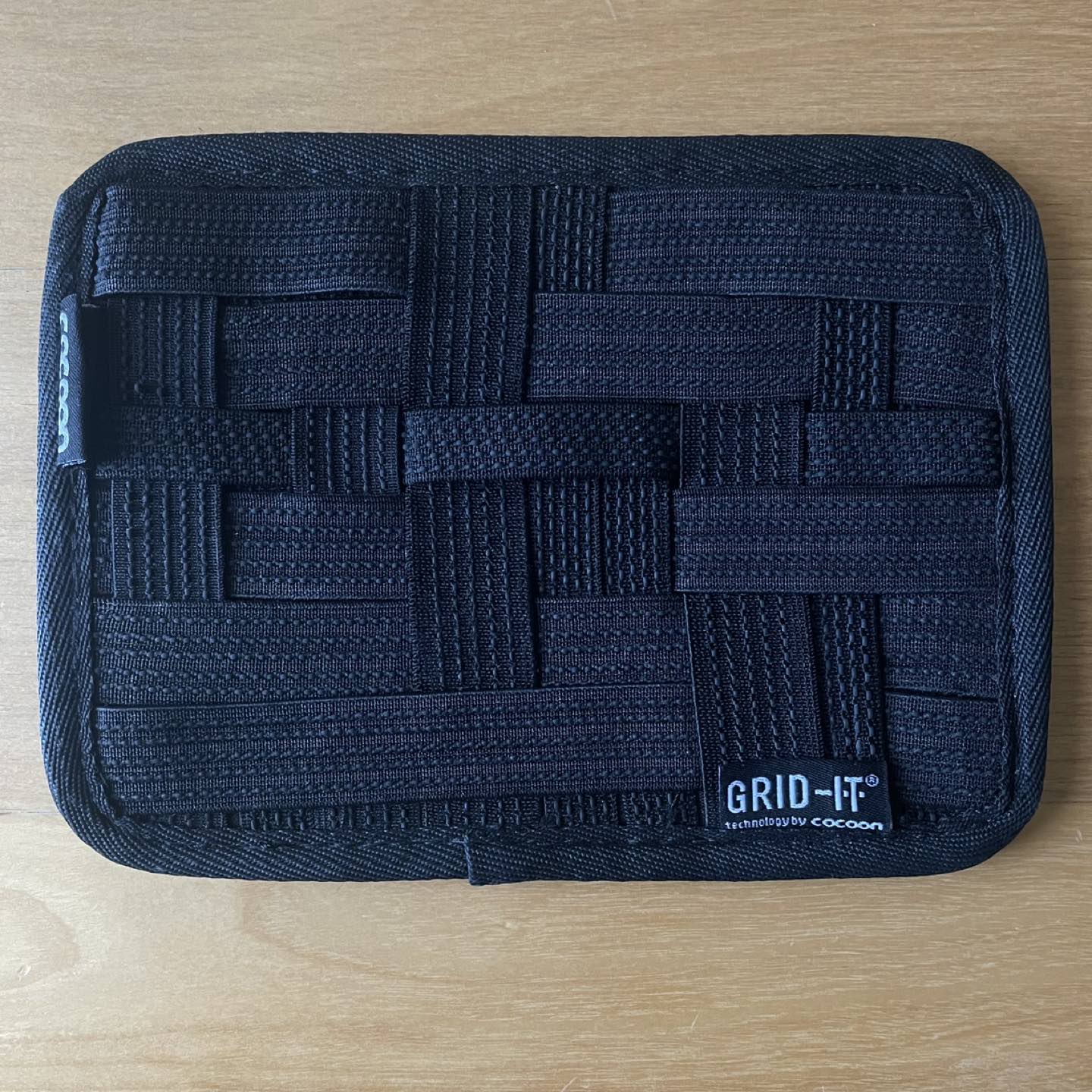 Cocoon CPG4BK Grid-It Organizer - Black - 7”x 5” thumbnail