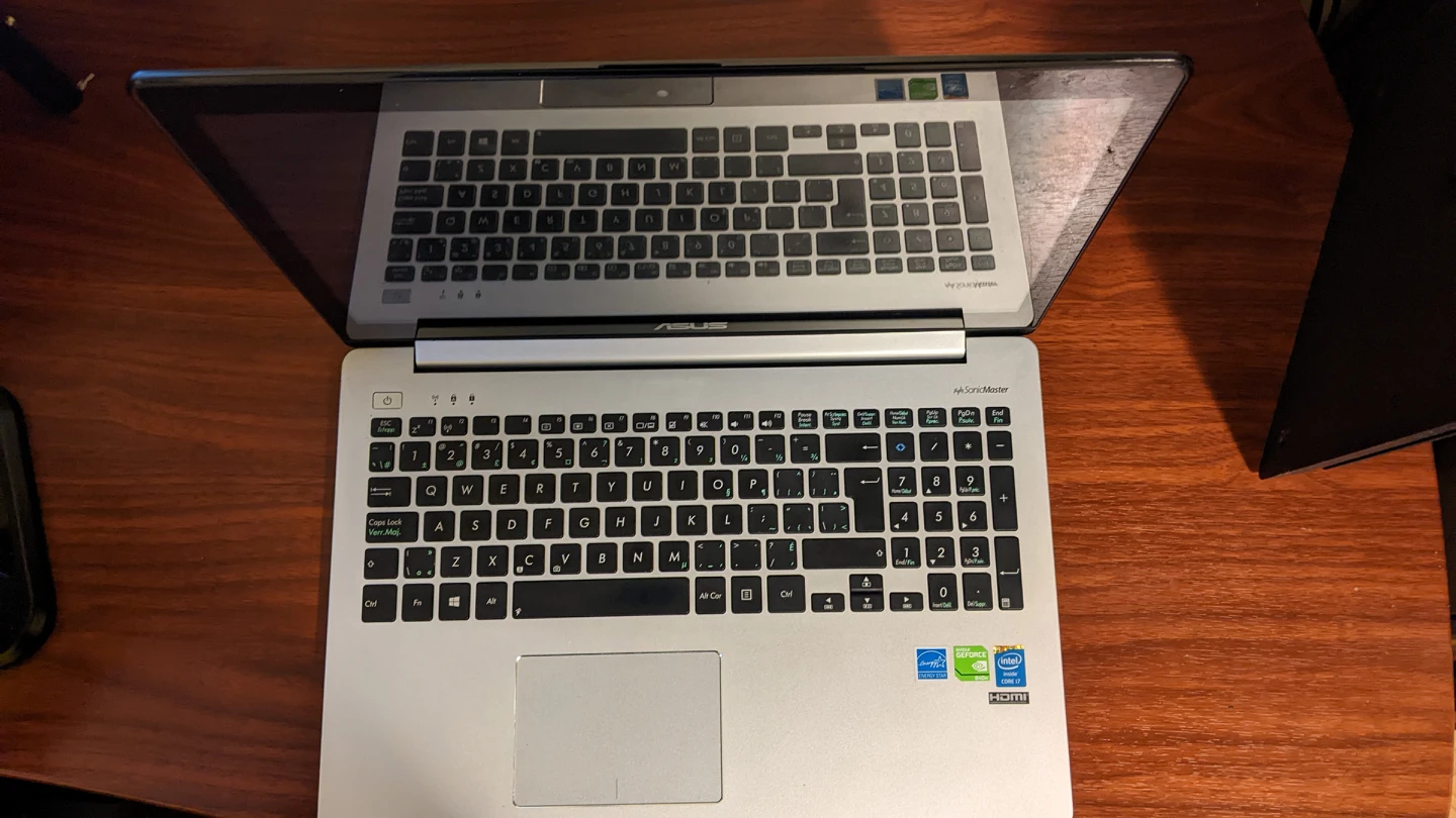 Asus Vivobook S551-L Laptop (i7/Geforce 840m/8GB RAM) (Plugged) - photo 3