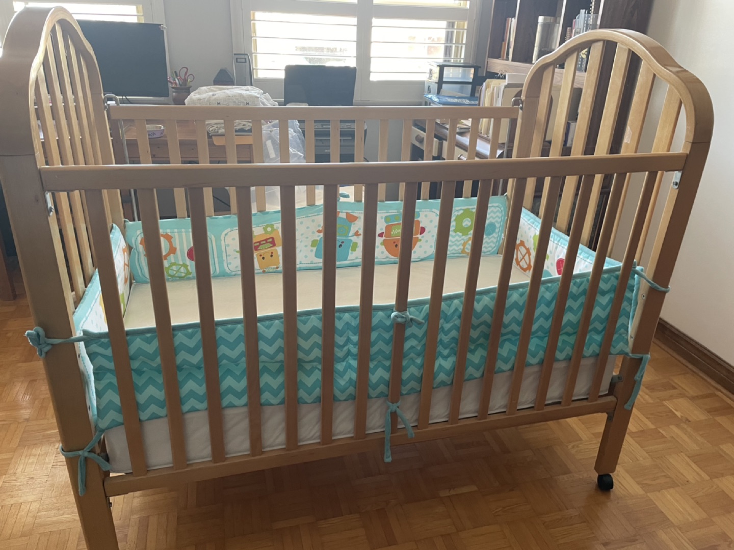 Baby Crib - photo 3
