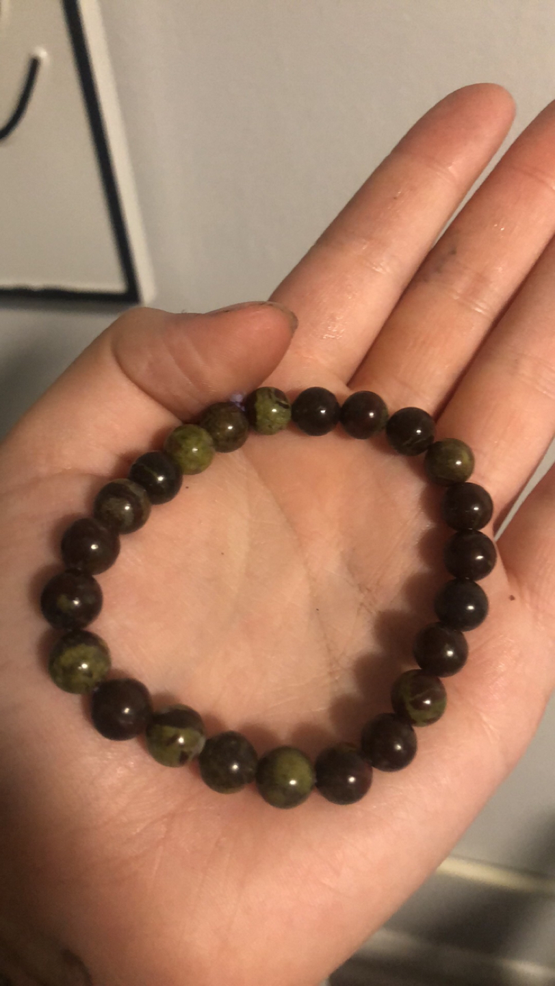 Crystal bracelet thumbnail