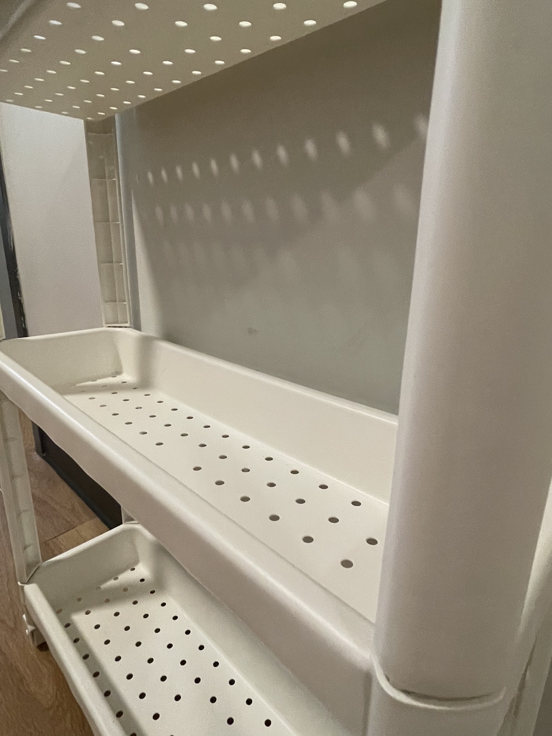 WHITE 3 TEIR STORAGE KART ON WHEELS image indicator(9)