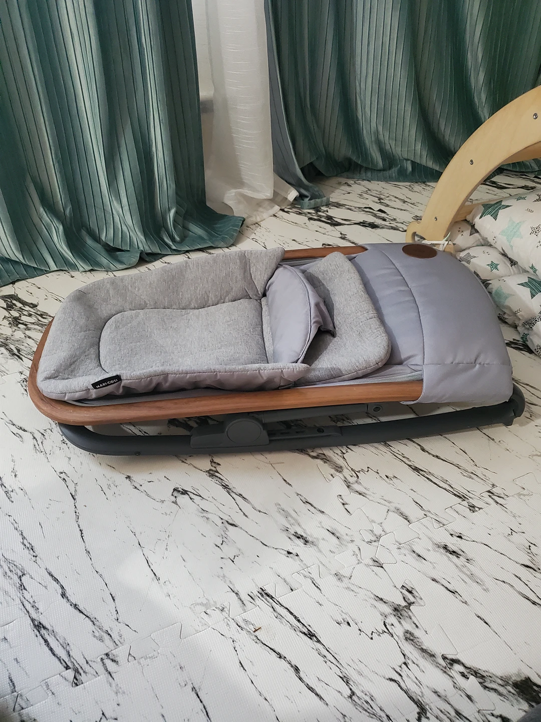 Maxi Cosi travel infant rocker - photo 2
