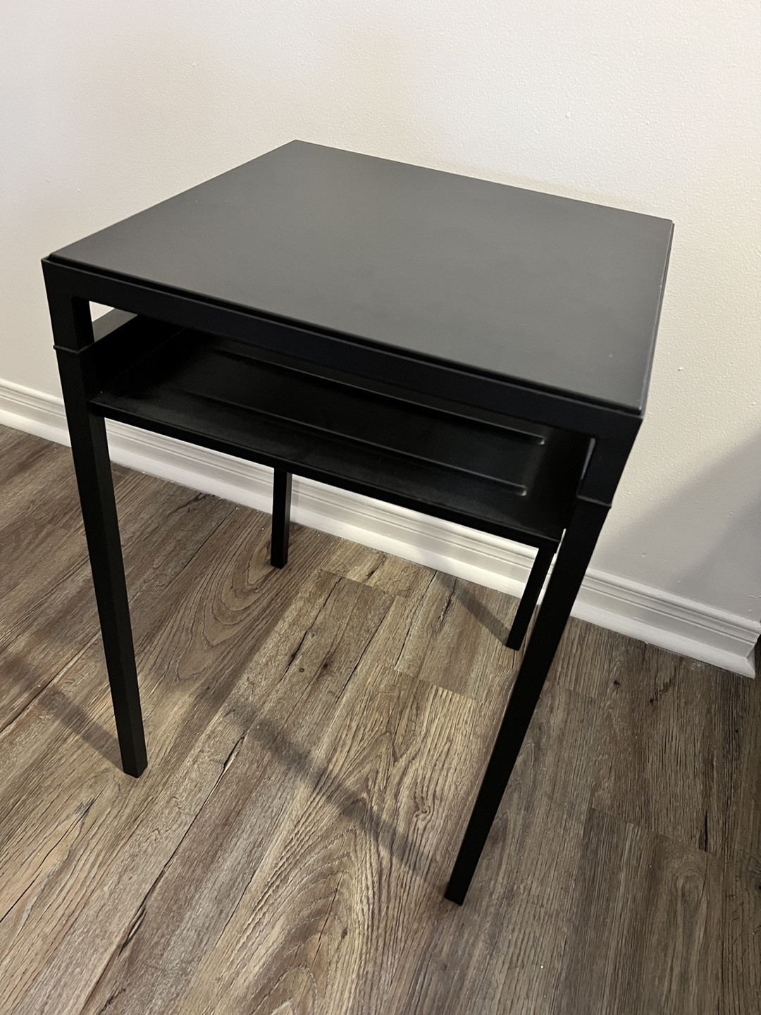 Side table thumbnail
