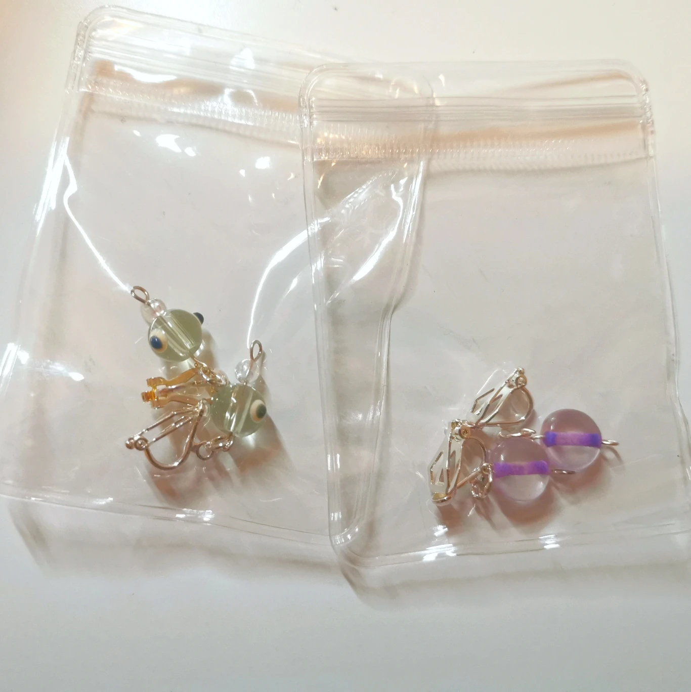 2 set of earrings (no piercing) thumbnail