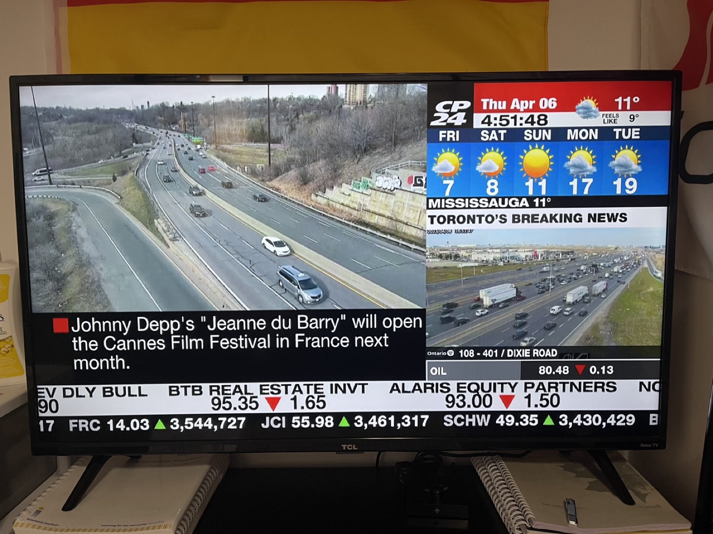 TCL 435425-CA 4K Ultra HD Smart LED Television (2019), 43" thumbnail