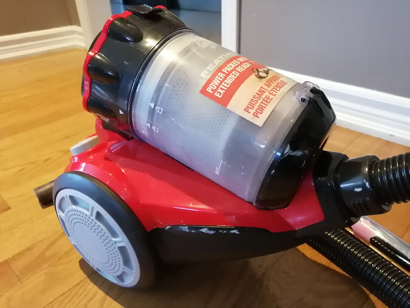 Small and mighty vacuum cleaner for condos, cheap thumbnail