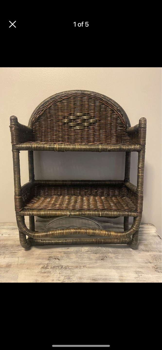 Wicker wall shelf