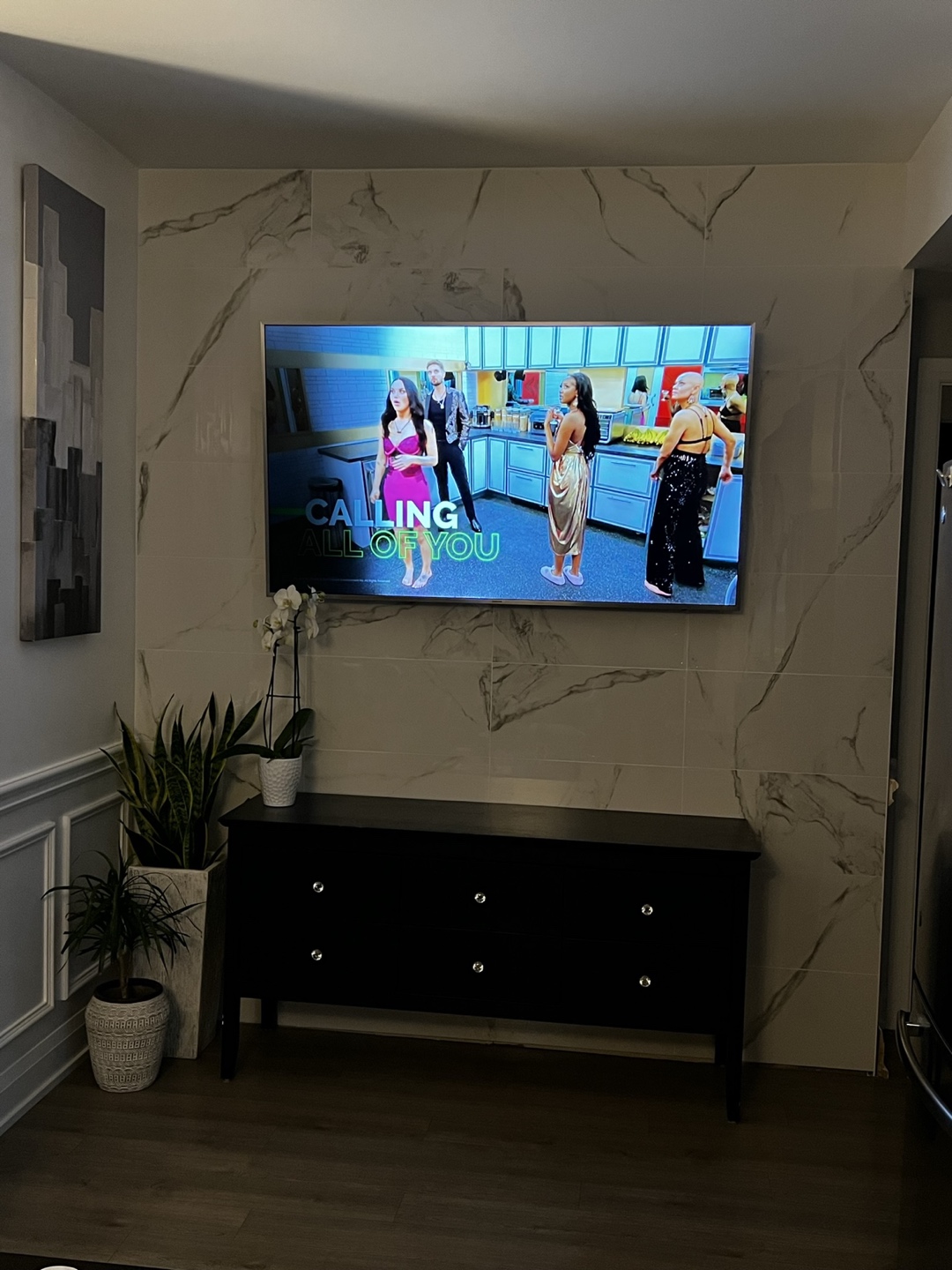 65” Samsung UHD TV - Backlight issue image indicator(2)