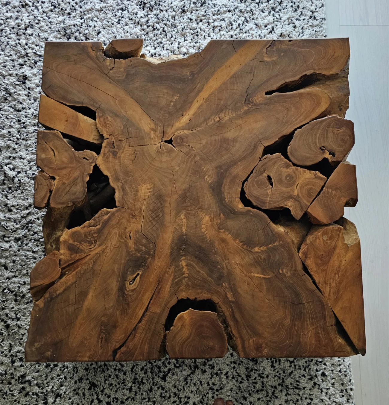 Maison Corbeil Square wooded coffee table image indicator(2)