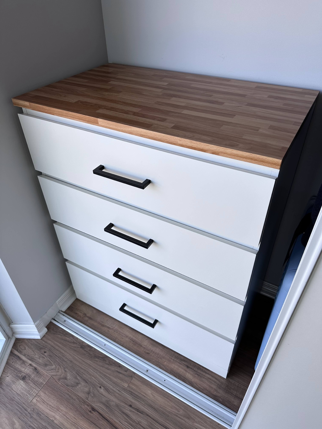 IKEA MALM Dresser - photo 4