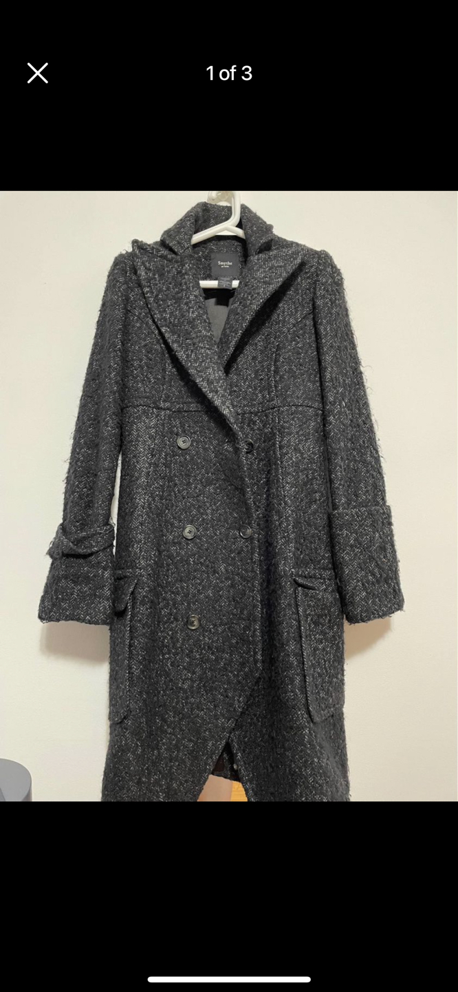 Trench coat image indicator(2)