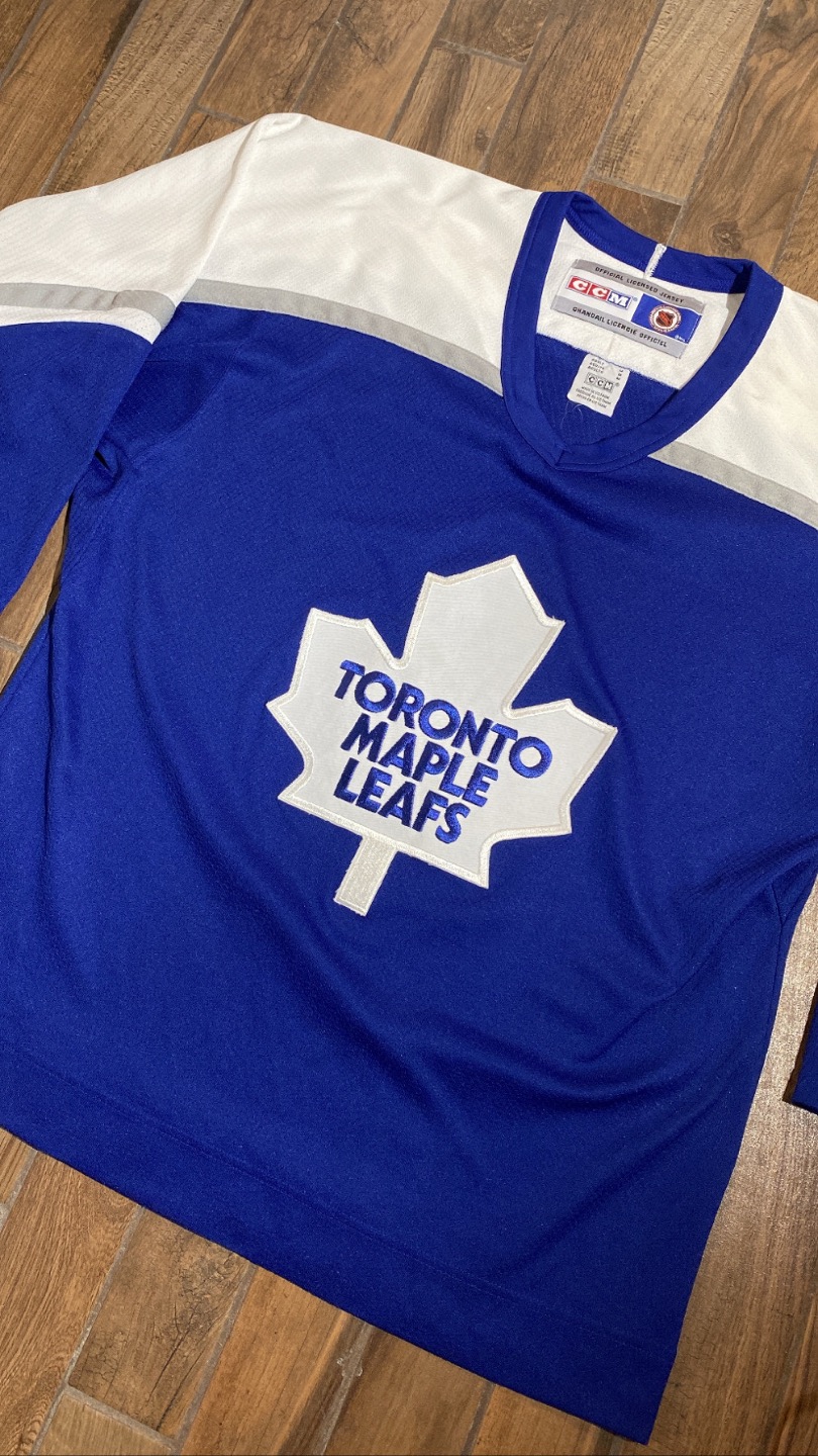 Vintage Toronto Maple Leafs CCM Stitched Jersey Mens M image indicator(3)