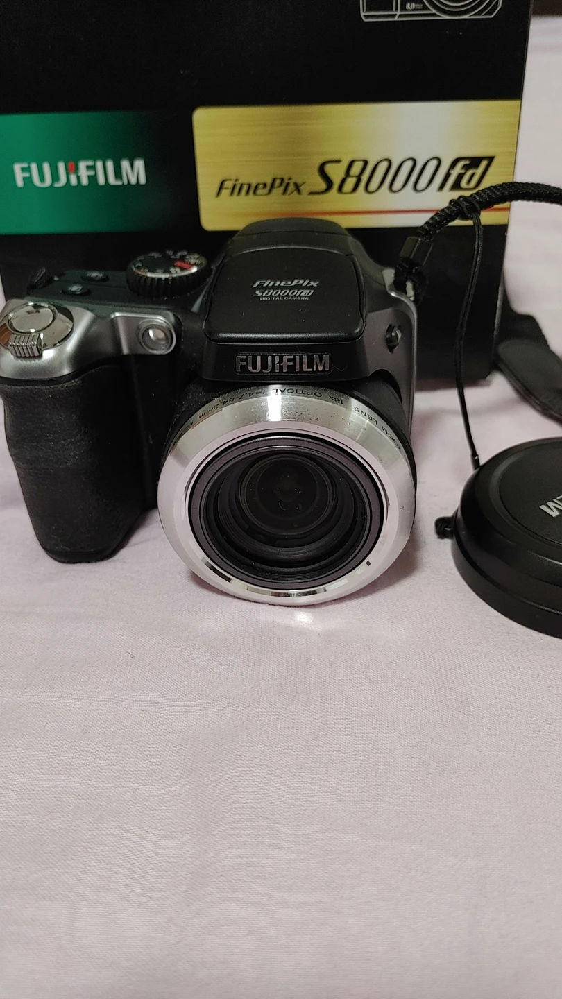 Fuji digital camera - photo 3
