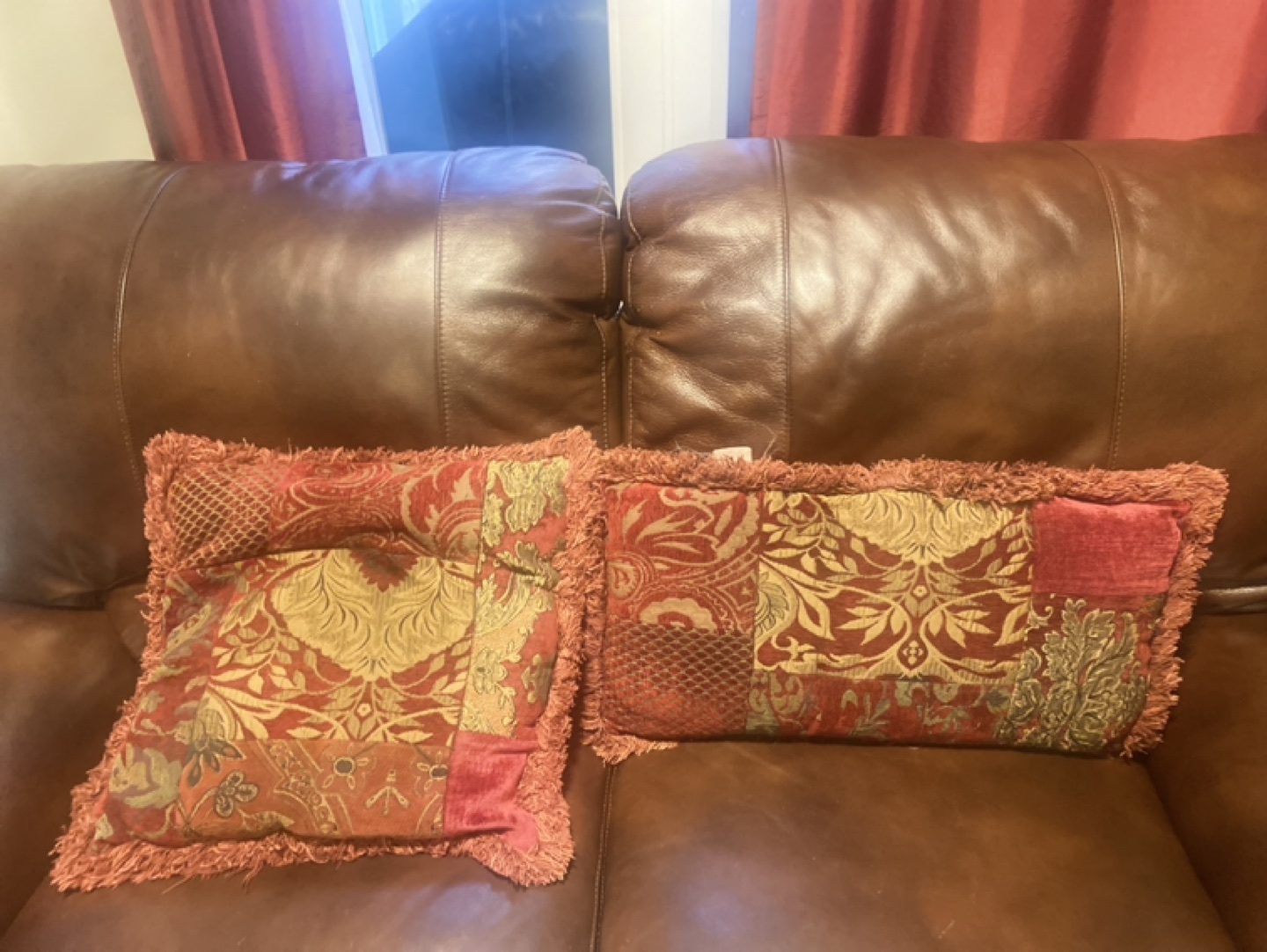 Household furniture and kitchen items - photo 3