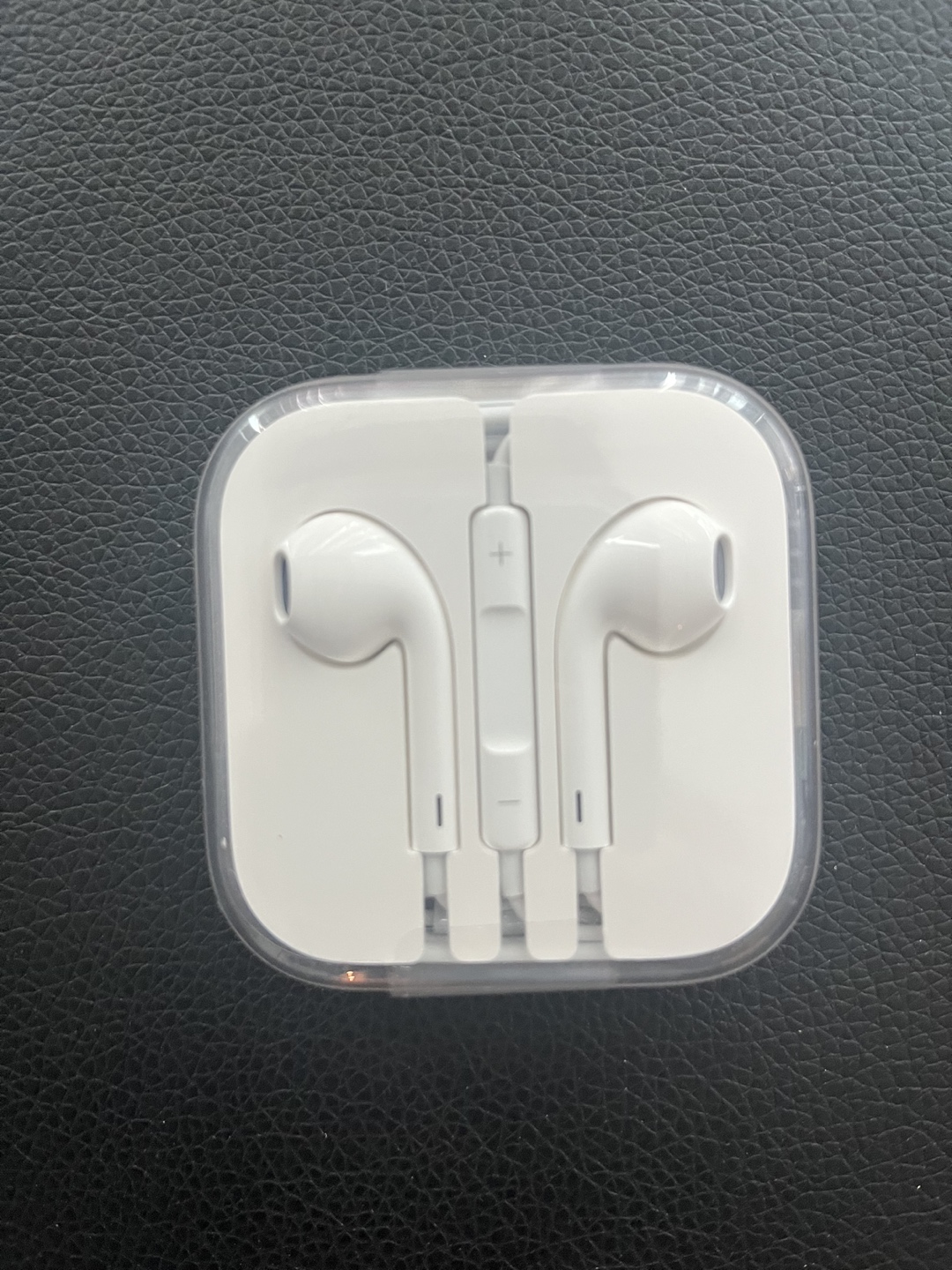New Apple iPhone Headphones