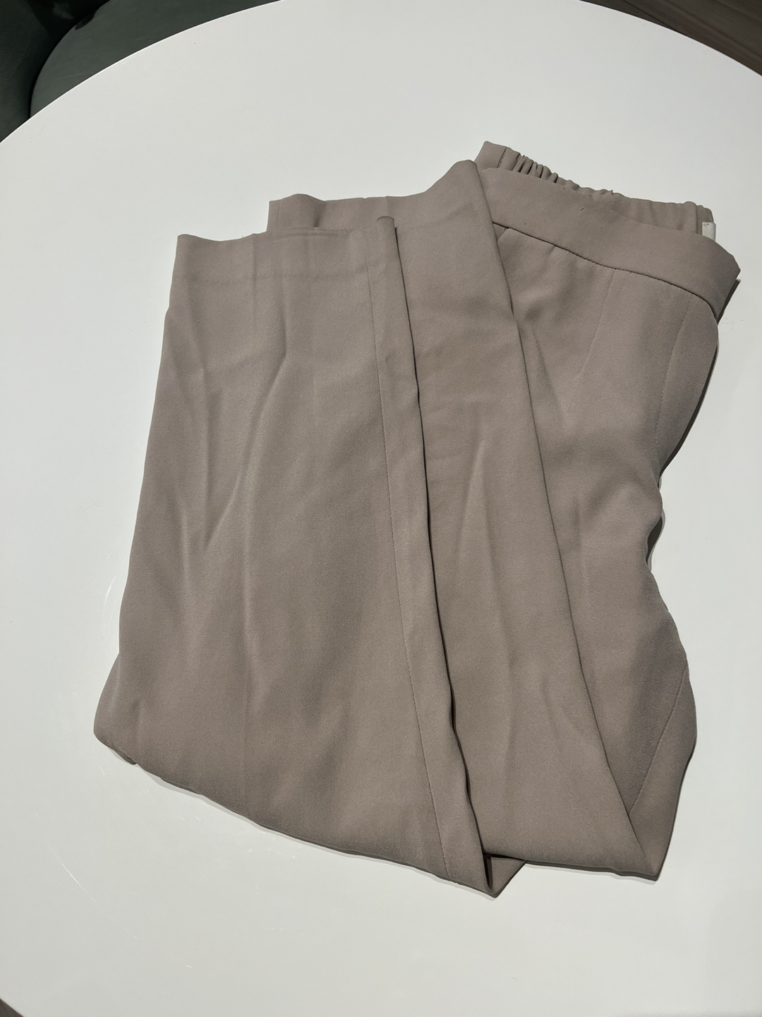 Babaton pants size 6 image indicator(2)