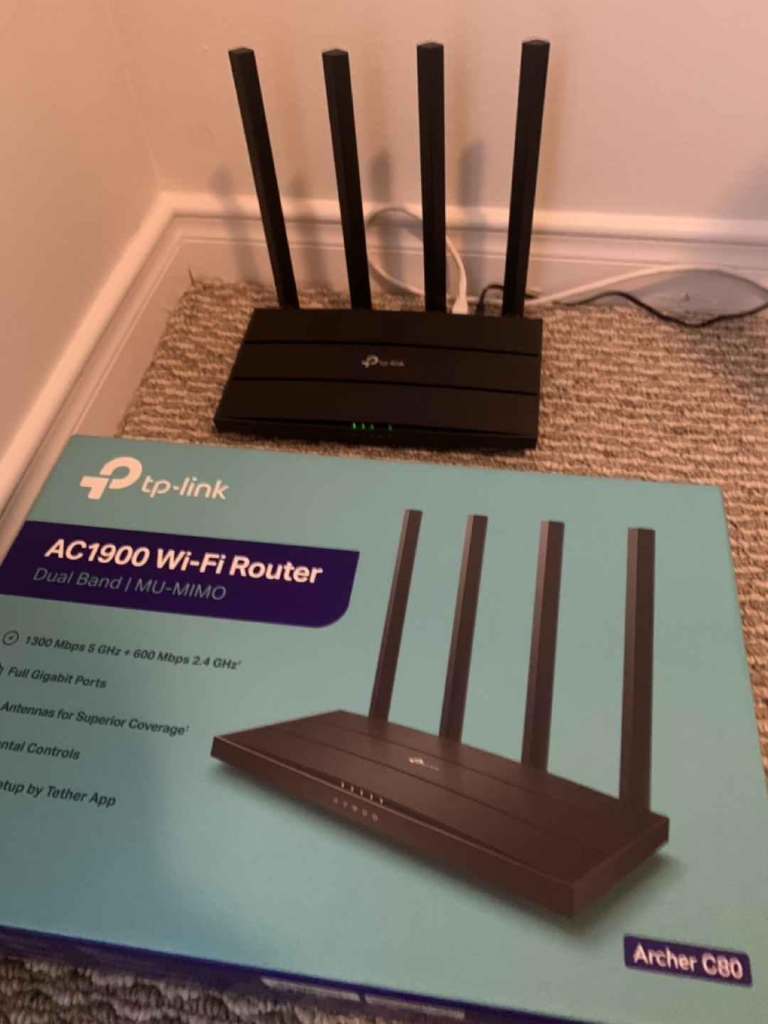 TP Link Router - photo 2