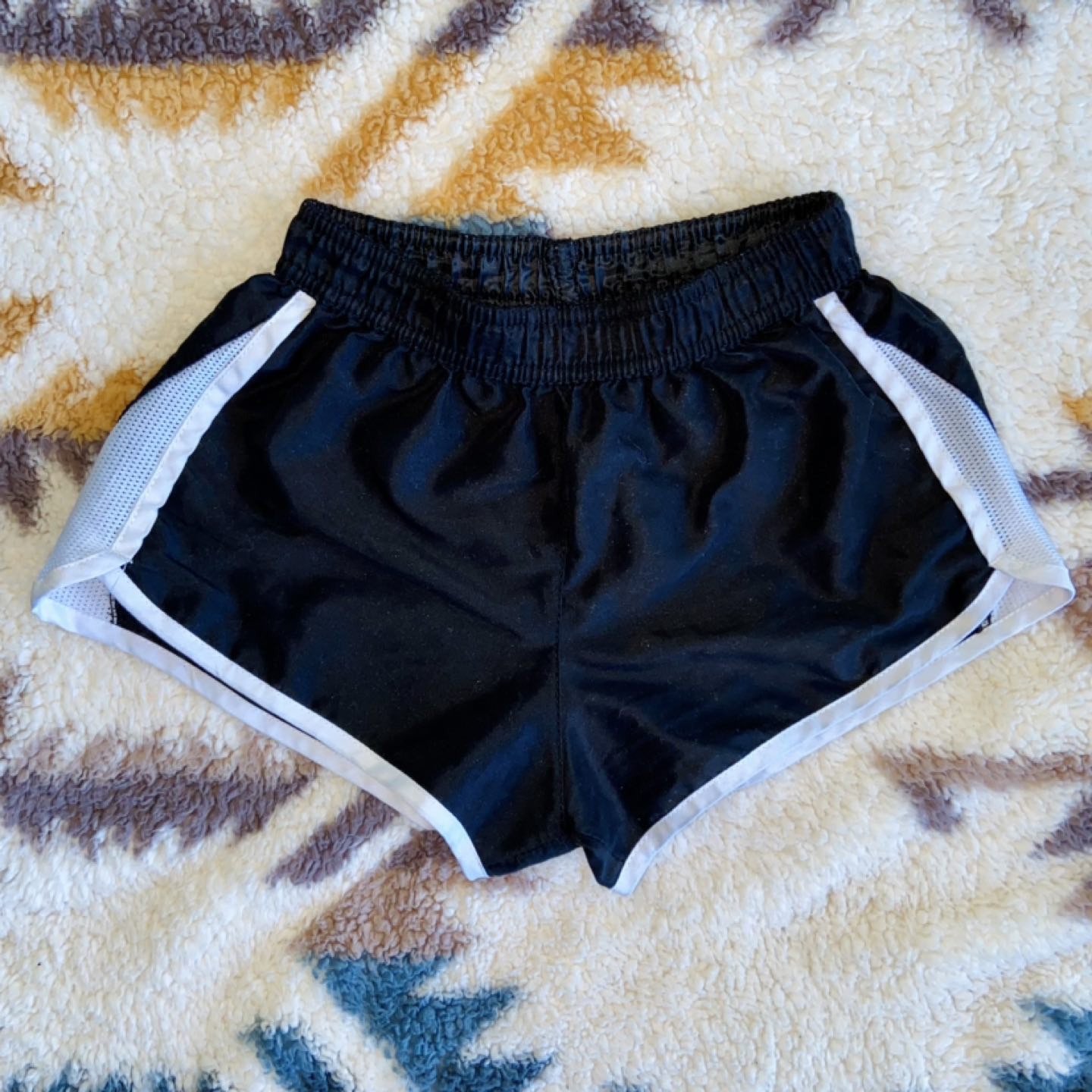 Contrast Trim Sports Sweat Shorts thumbnail