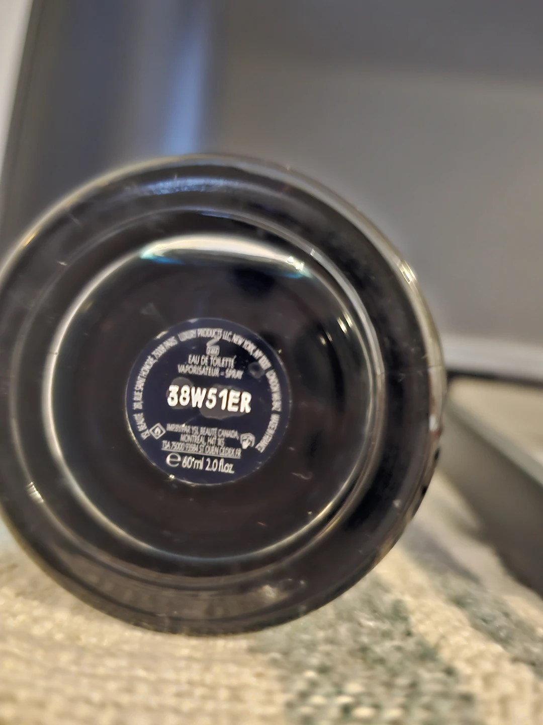 La Nuit de L'homme YSL Bleu Electrique image indicator(2)