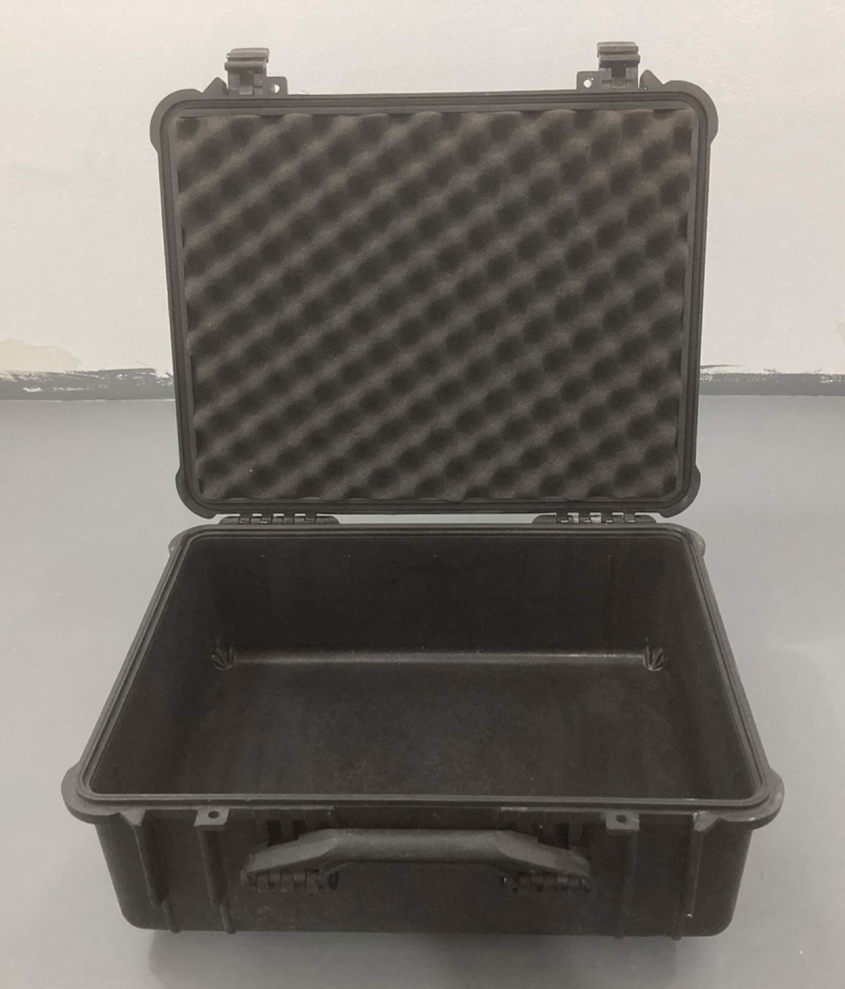 Pelican hardcover case