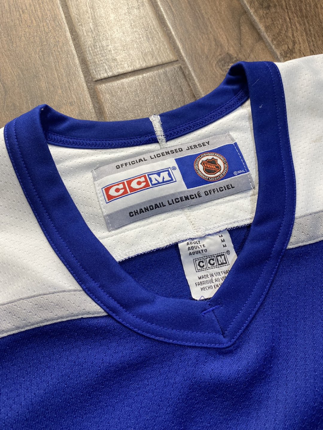 Vintage Toronto Maple Leafs CCM Stitched Jersey Mens M image indicator(8)