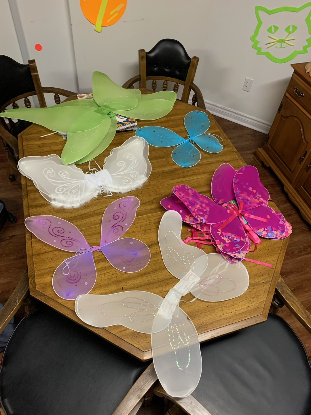 Fairy wings (12 pairs of wings) thumbnail