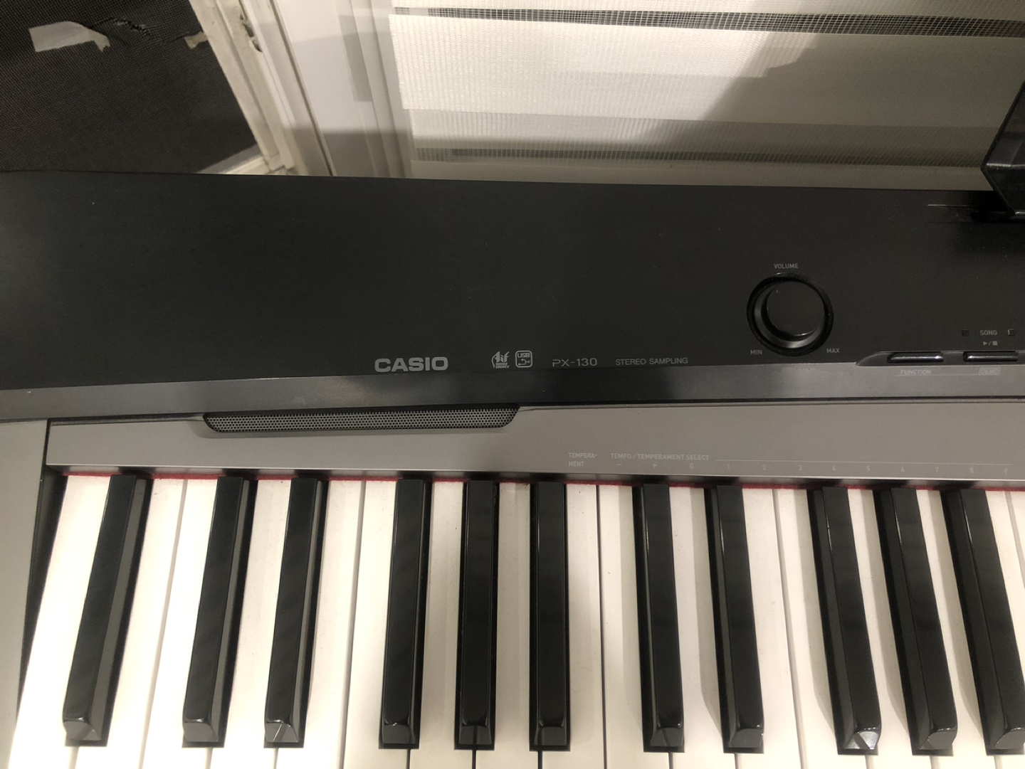 Casio piano 88 image indicator(2)