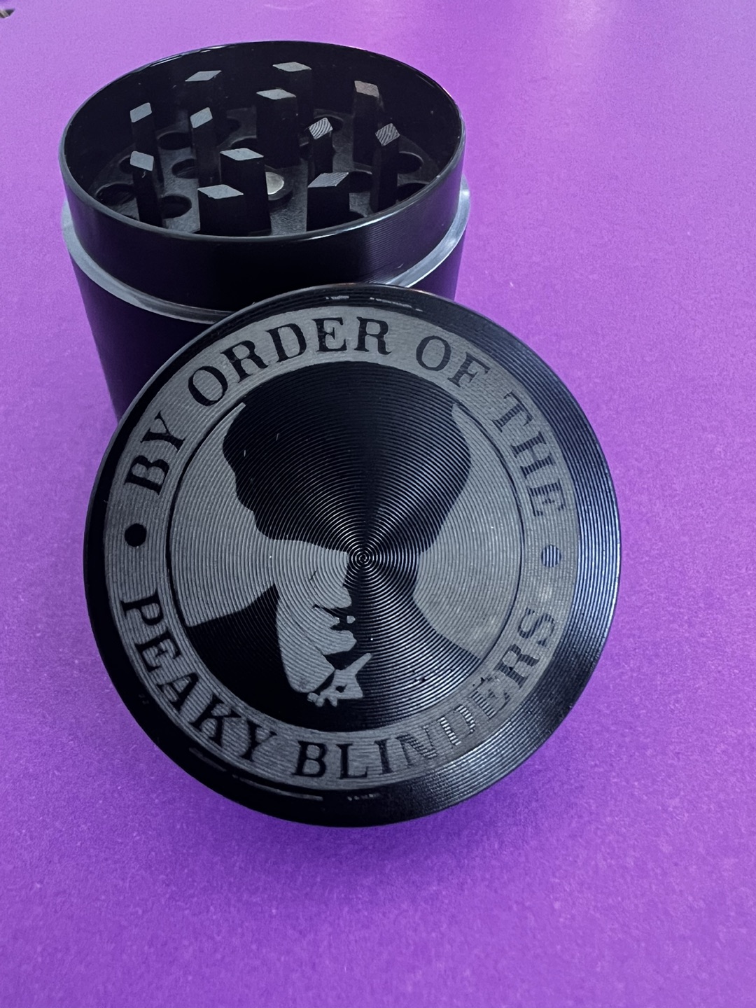 Herb grinder image indicator(3)