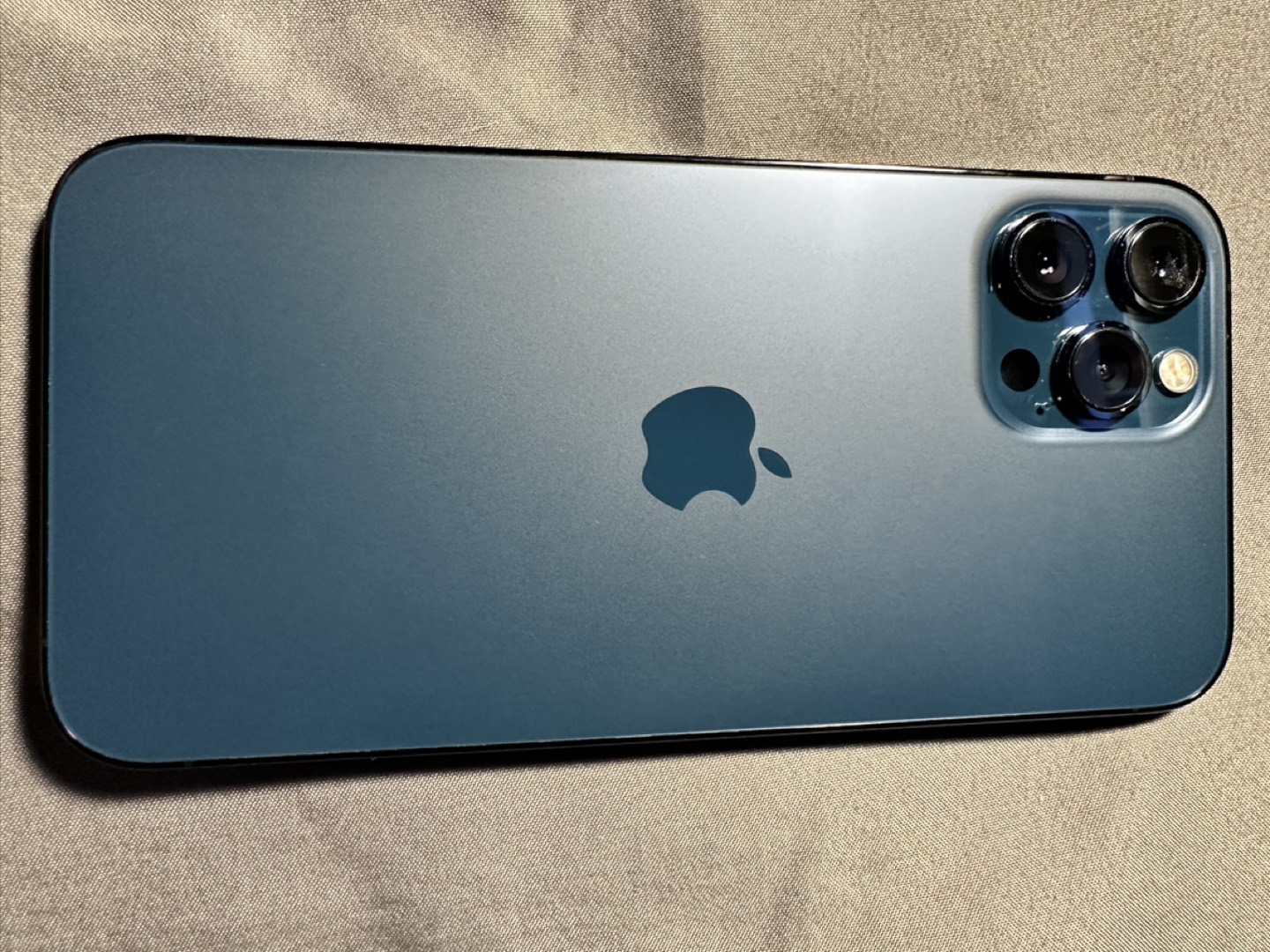 IPhone 12 Pro Max 128gb Pacific Blue, Charger & Otterbox Case - photo 2