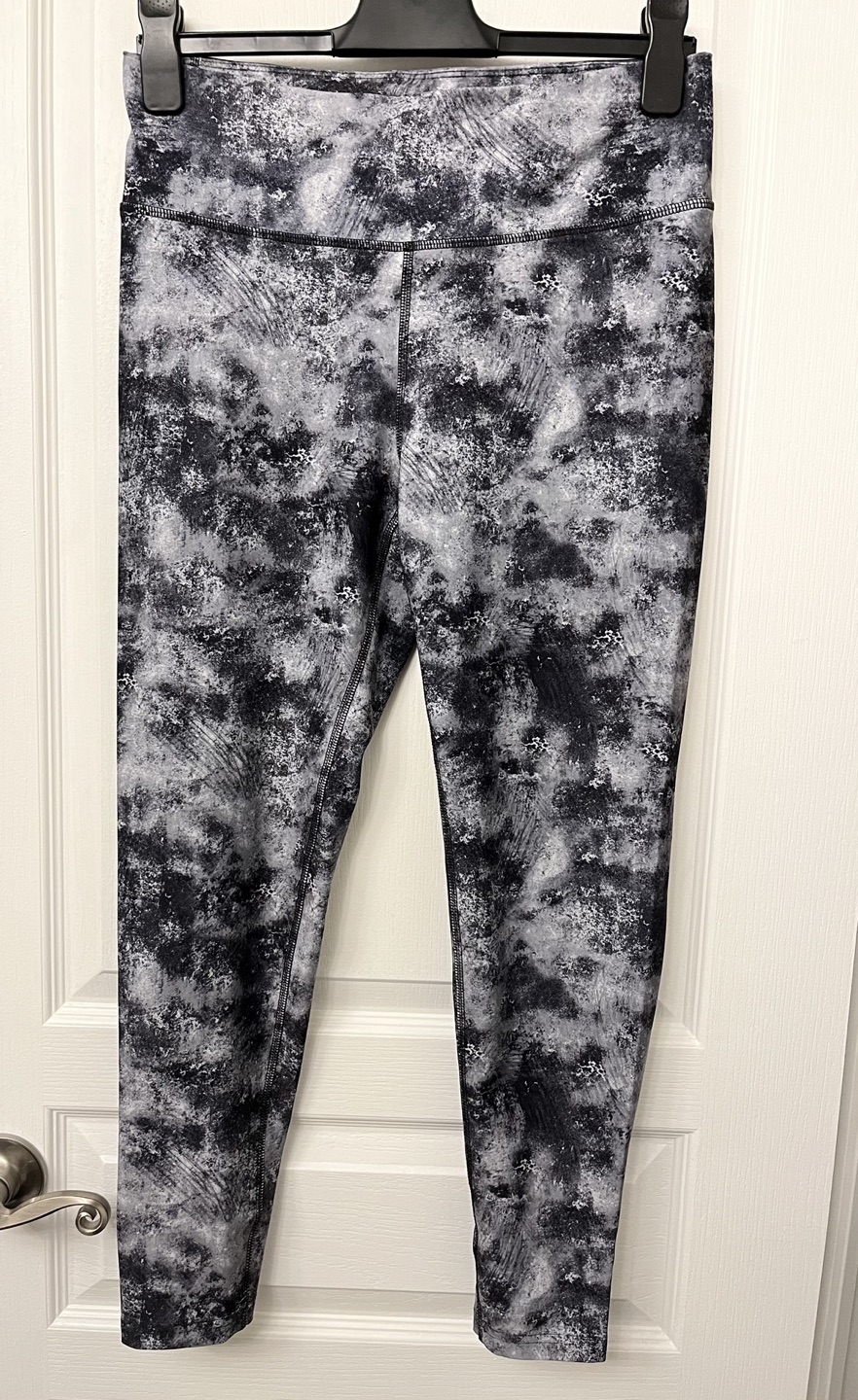 Ladies Active Wear Pants NEW (no tags)