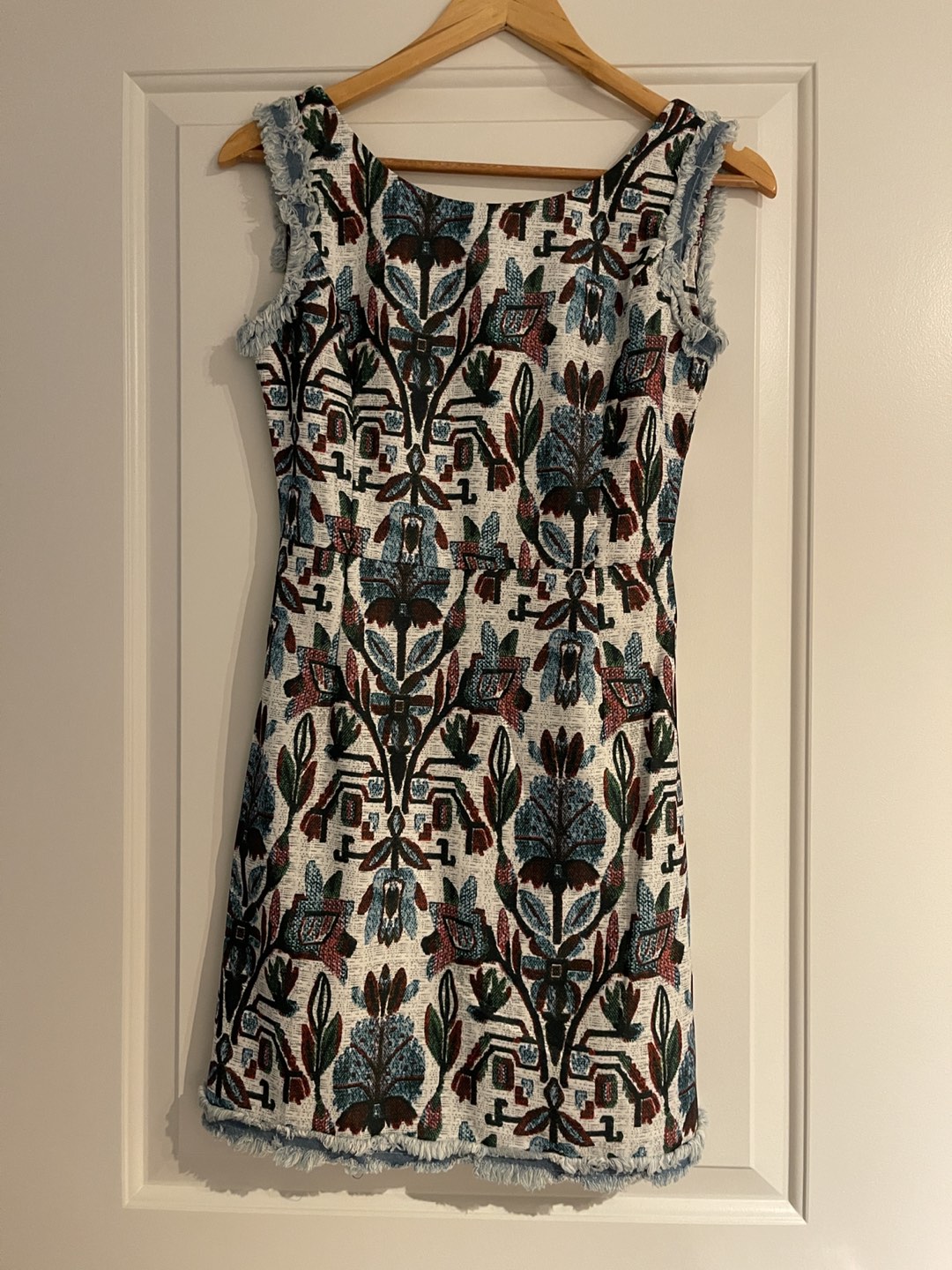 Summer dress thumbnail