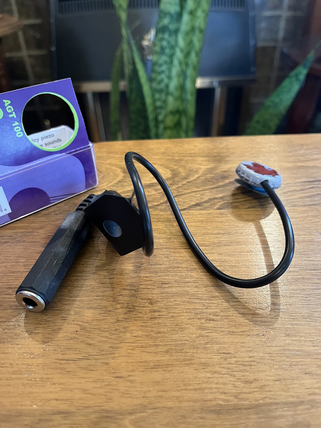 Acoustic Guitar Pickup thumbnail