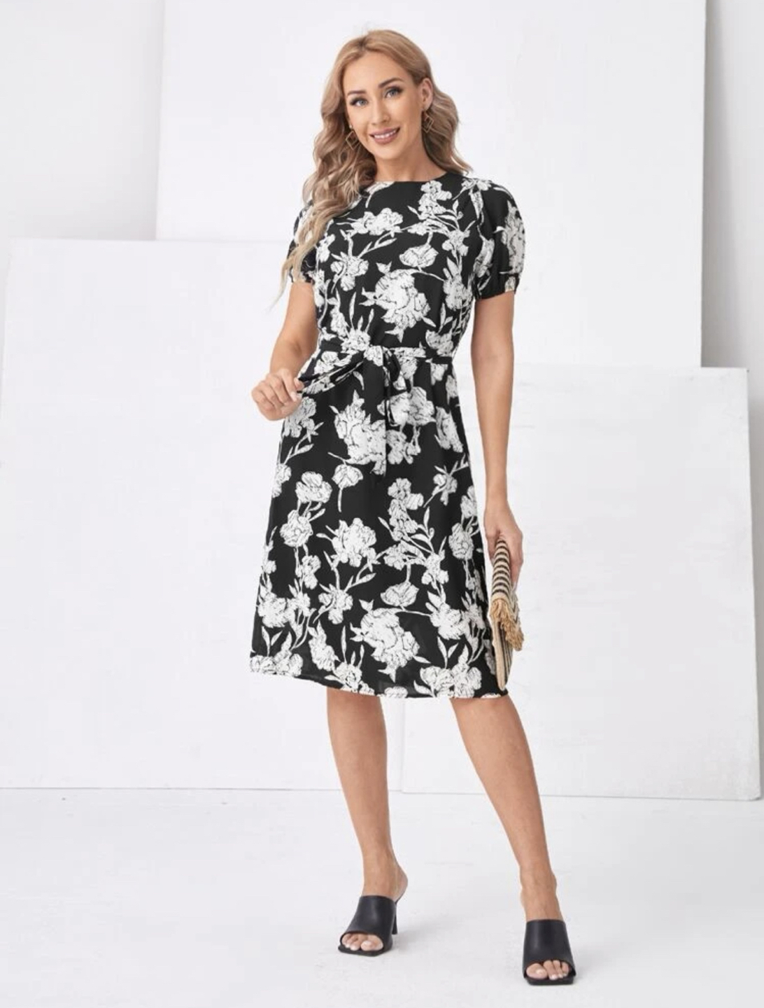 Floral puff sleeve dress thumbnail